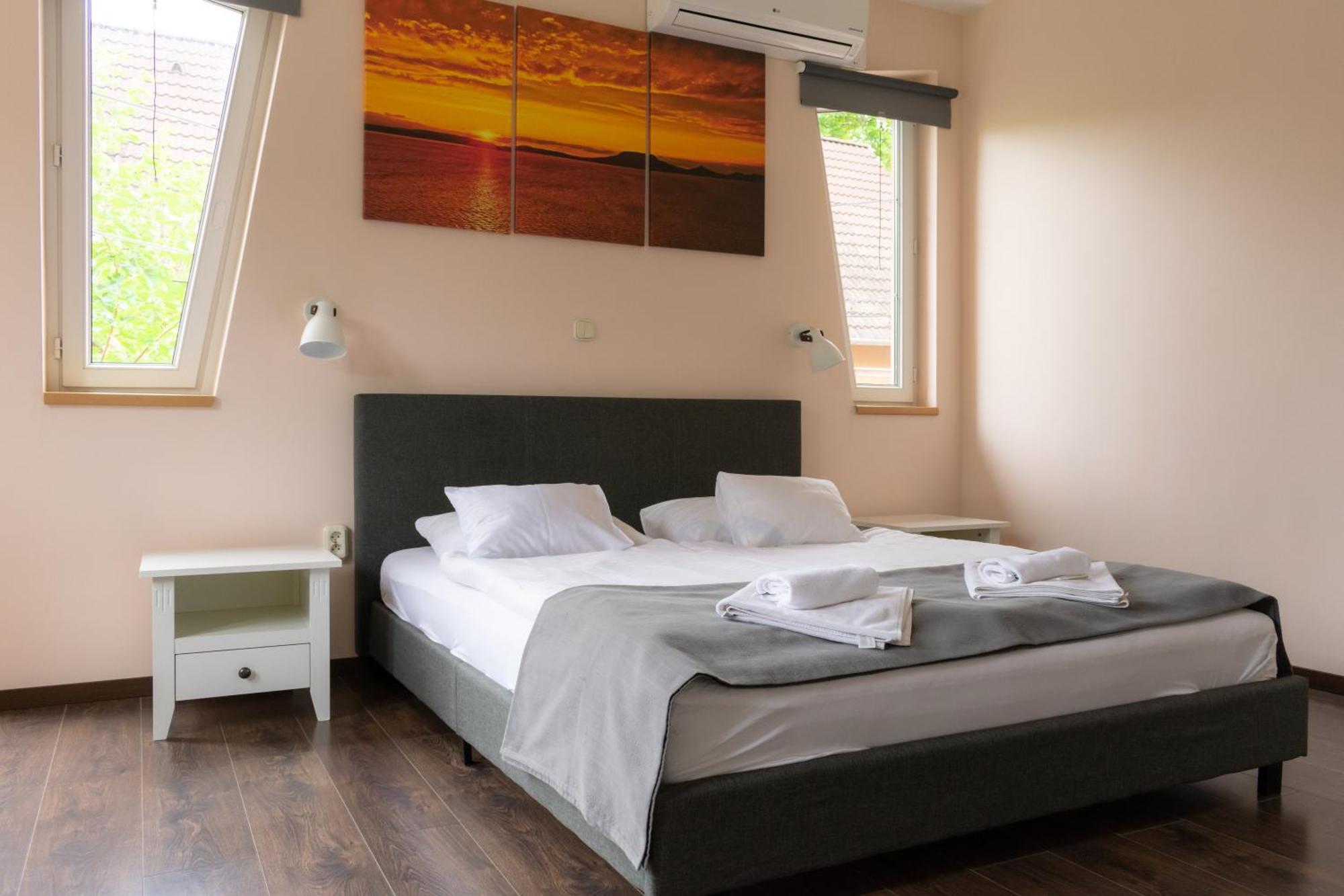 Accomo Apartmanhaz Siofok Exterior photo