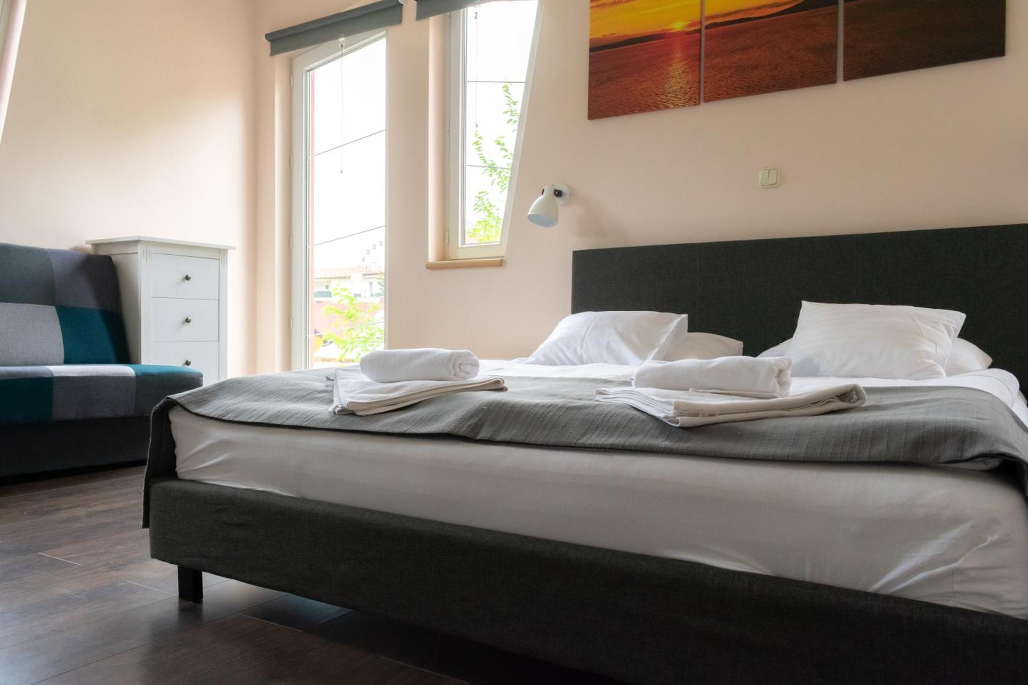 Accomo Apartmanhaz Siofok Exterior photo